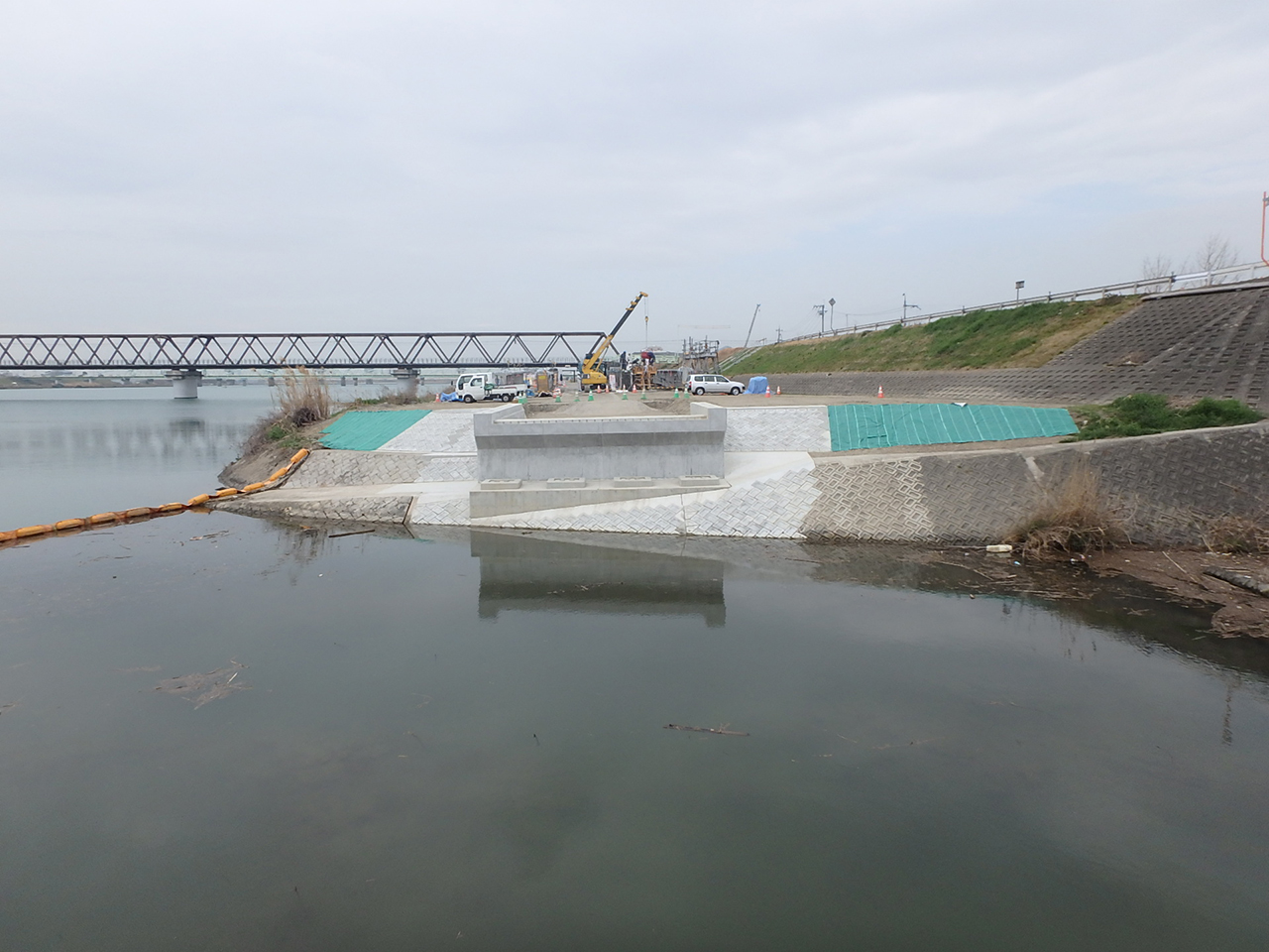 紀の川緊急河川敷道路千手川橋梁他下部工事