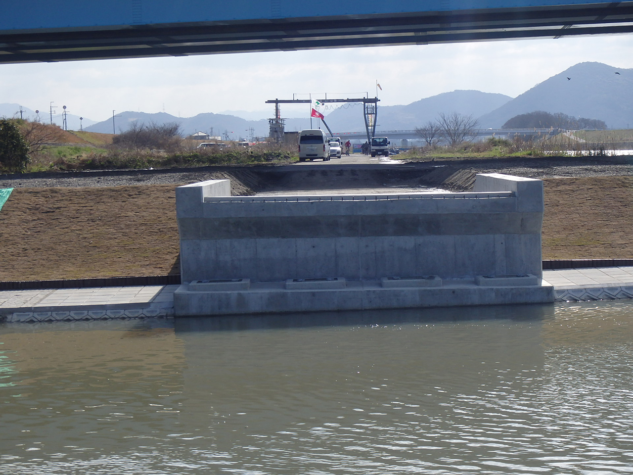 紀の川緊急河川敷道路千手川橋梁他下部工事