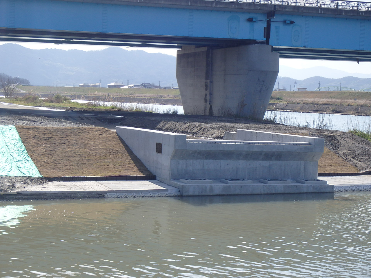 紀の川緊急河川敷道路千手川橋梁他下部工事
