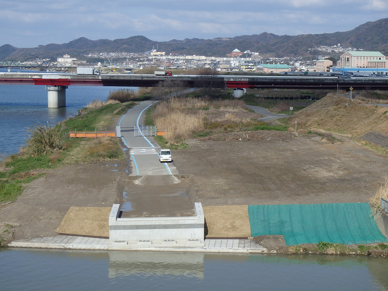 紀の川緊急河川敷道路千手川橋梁他下部工事