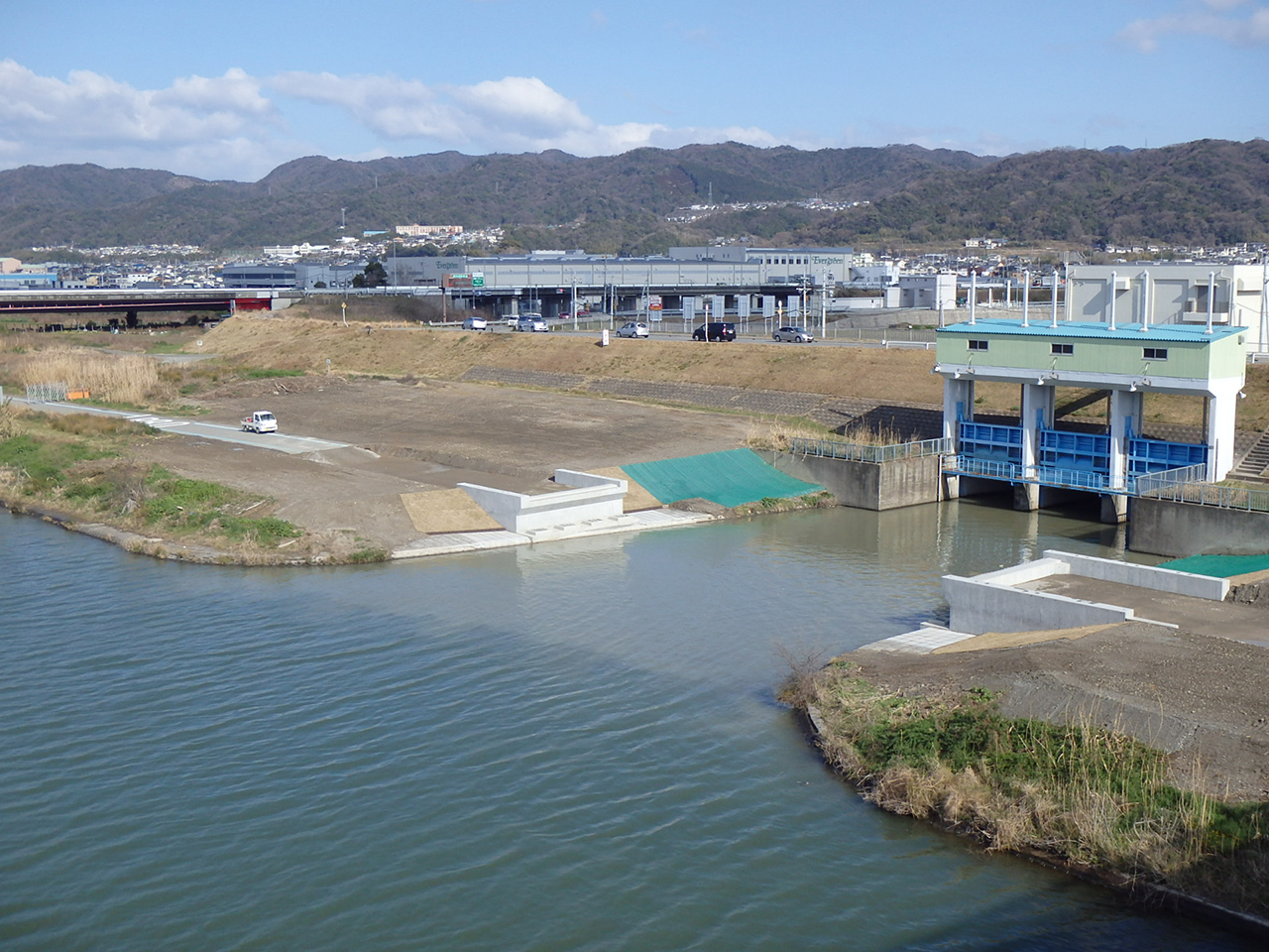 紀の川緊急河川敷道路千手川橋梁他下部工事