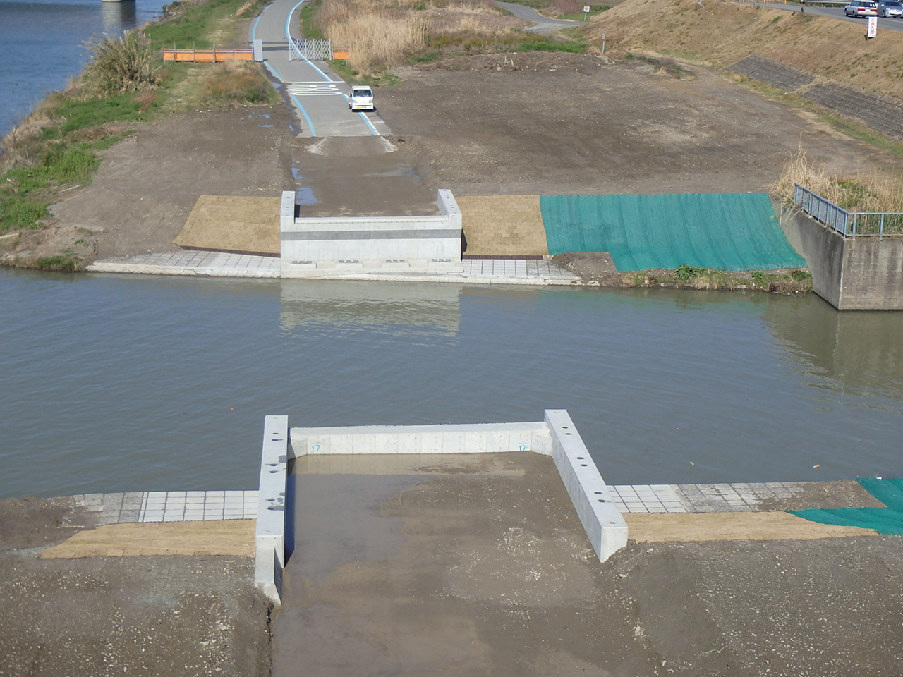 紀の川緊急河川敷道路千手川橋梁他下部工事