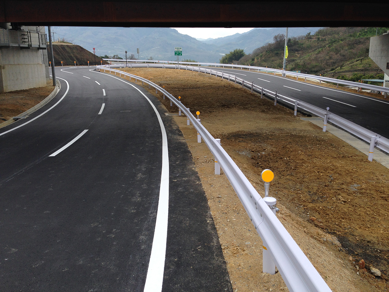 紀北東道路かつらぎPA整備工事