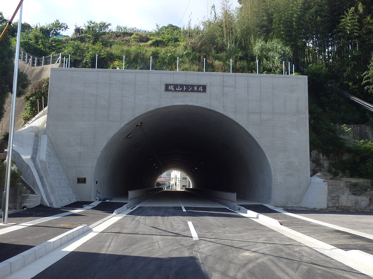 黒江築地線（仮称城山トンネル）道路改良工事（浅川・木下JV）