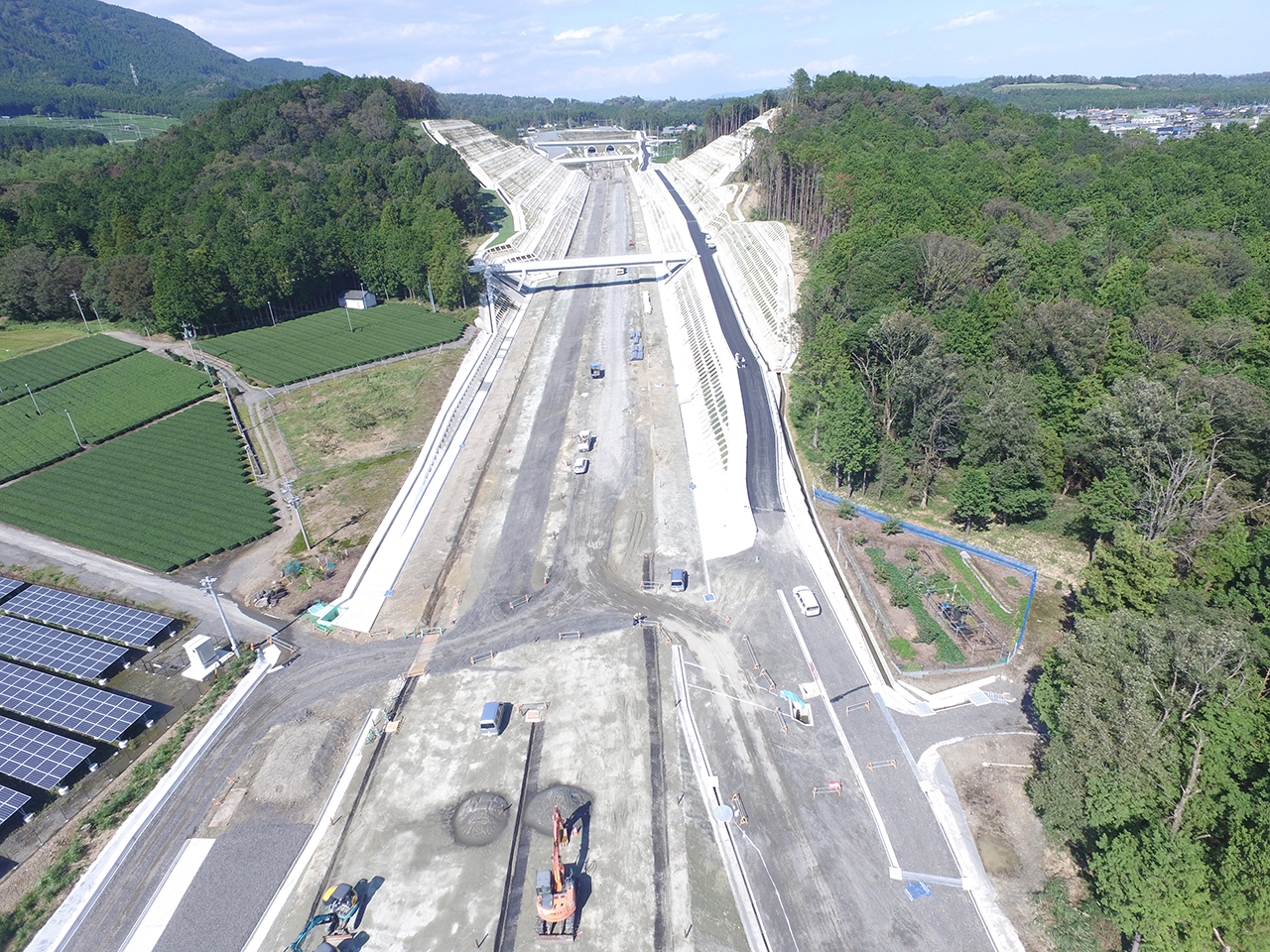 新名神高速道路水沢南工事