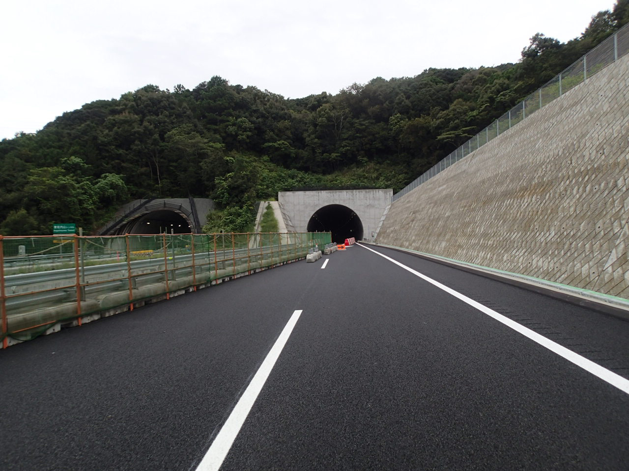 阪和自動車道青垣内トンネル工事