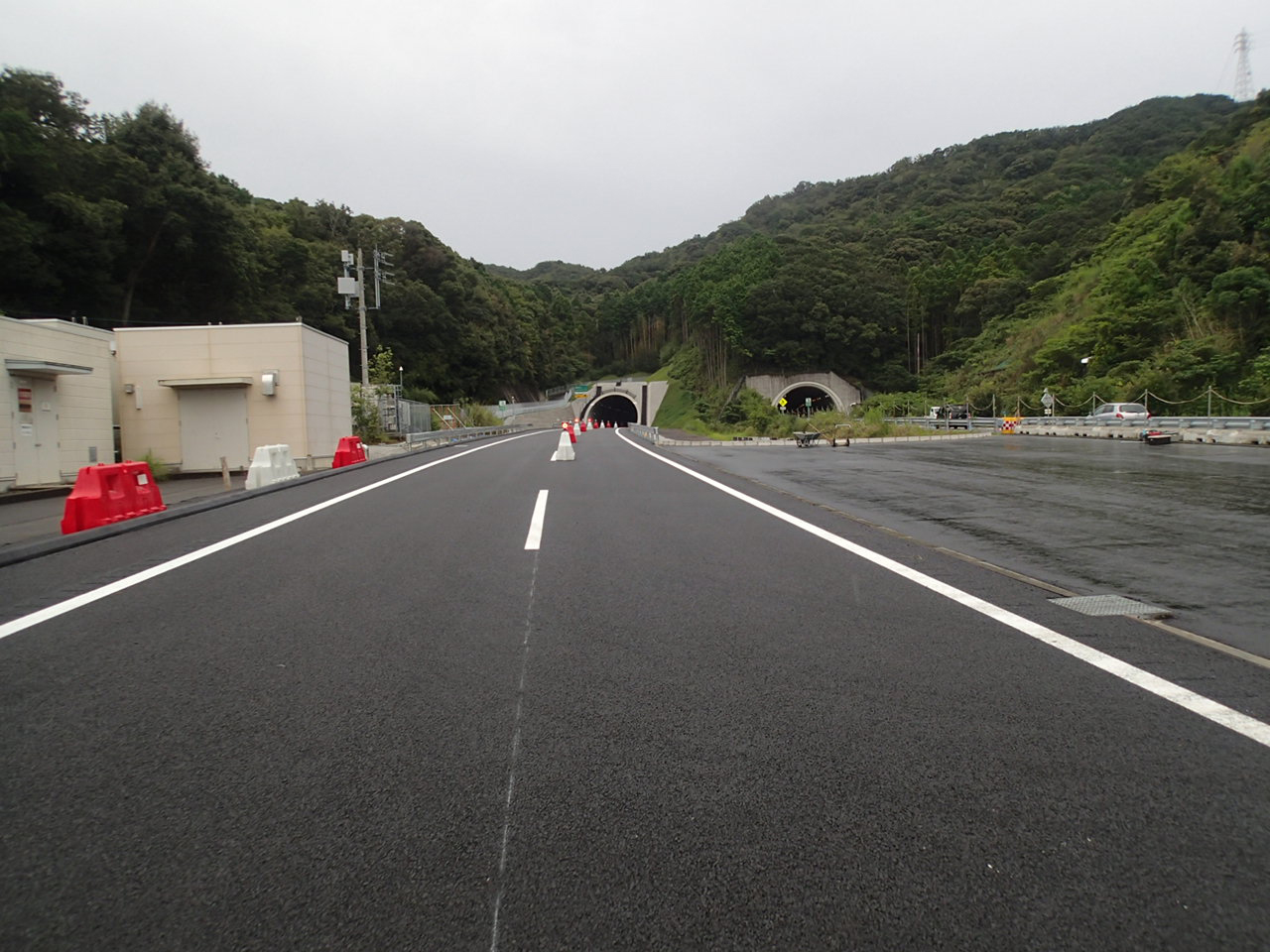 阪和自動車道青垣内トンネル工事